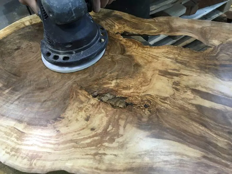 Hardwood timber available from Kent Logs 45