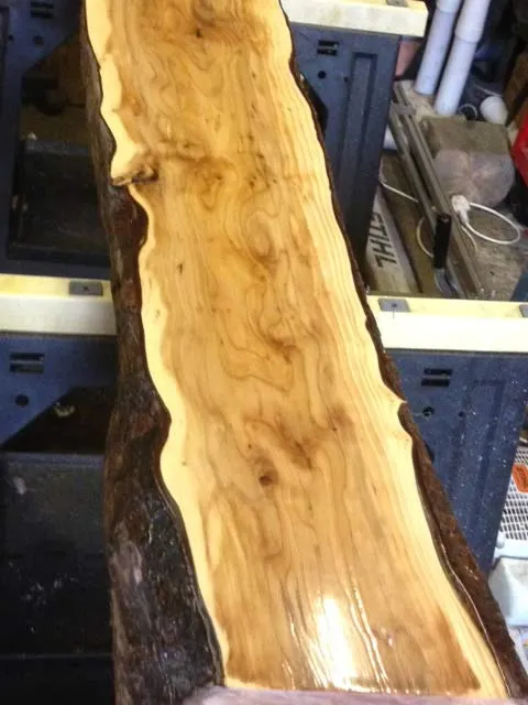 Hardwood timber available from Kent Logs 55