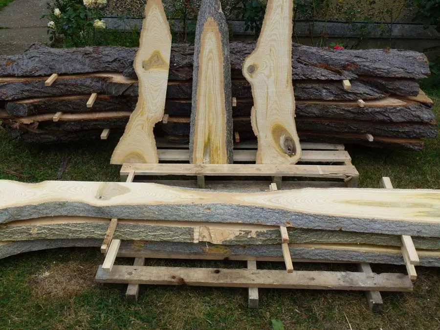 Hardwood timber available from Kent Logs 60