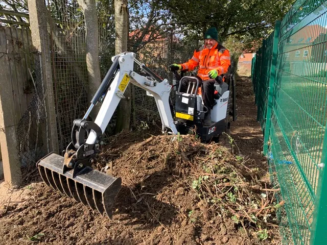 Site and garden clearance work 3