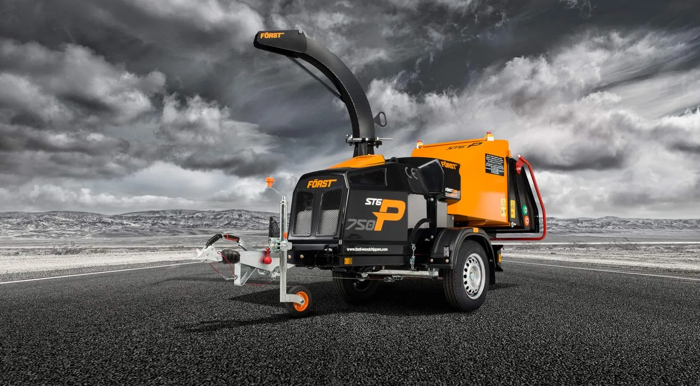 New Först wood chipper