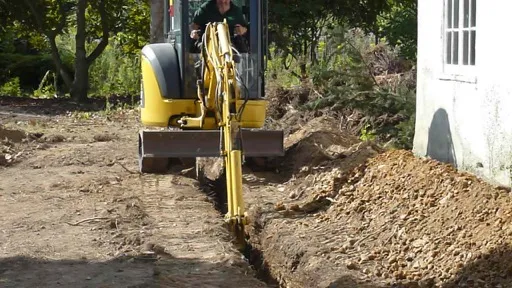 Kent Logs tree surgery and timber work 44