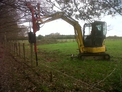 Stock fencing installation 2